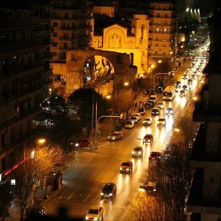 Unique Skyview Apartment-downtown Szaloniki