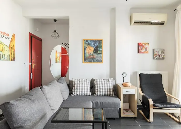 Unique Skyview Apartment-downtown 塞萨洛尼基