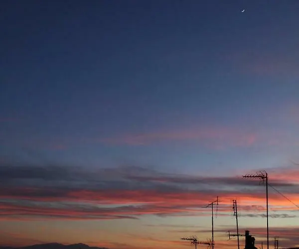 Unique Skyview Apartment-downtown 塞萨洛尼基