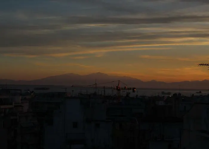 公寓 Unique Skyview Apartment-downtown *